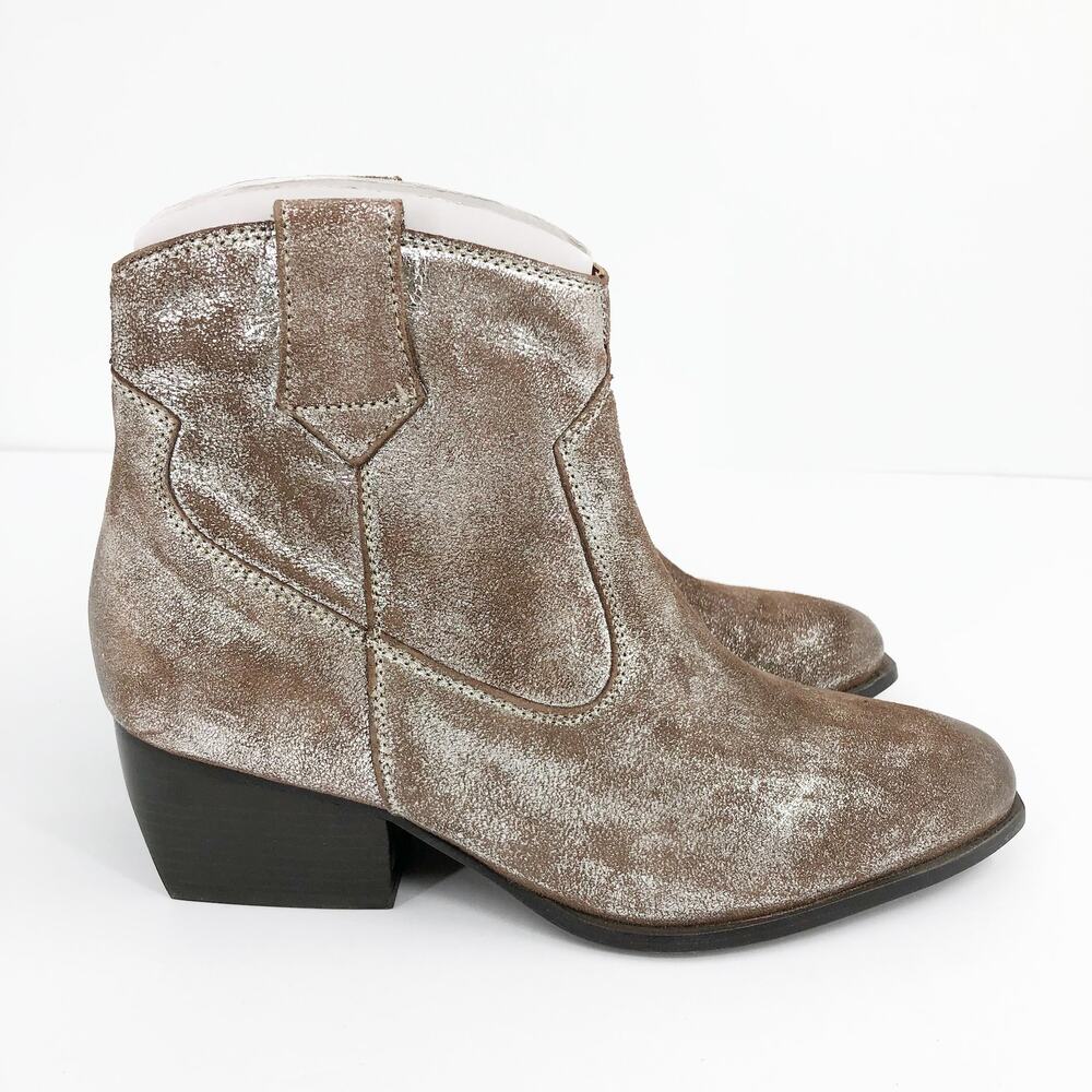 SEYCHELLES Women's Upside Western Ankle Bootie Size 6 Metallic Silver Suede NWOB